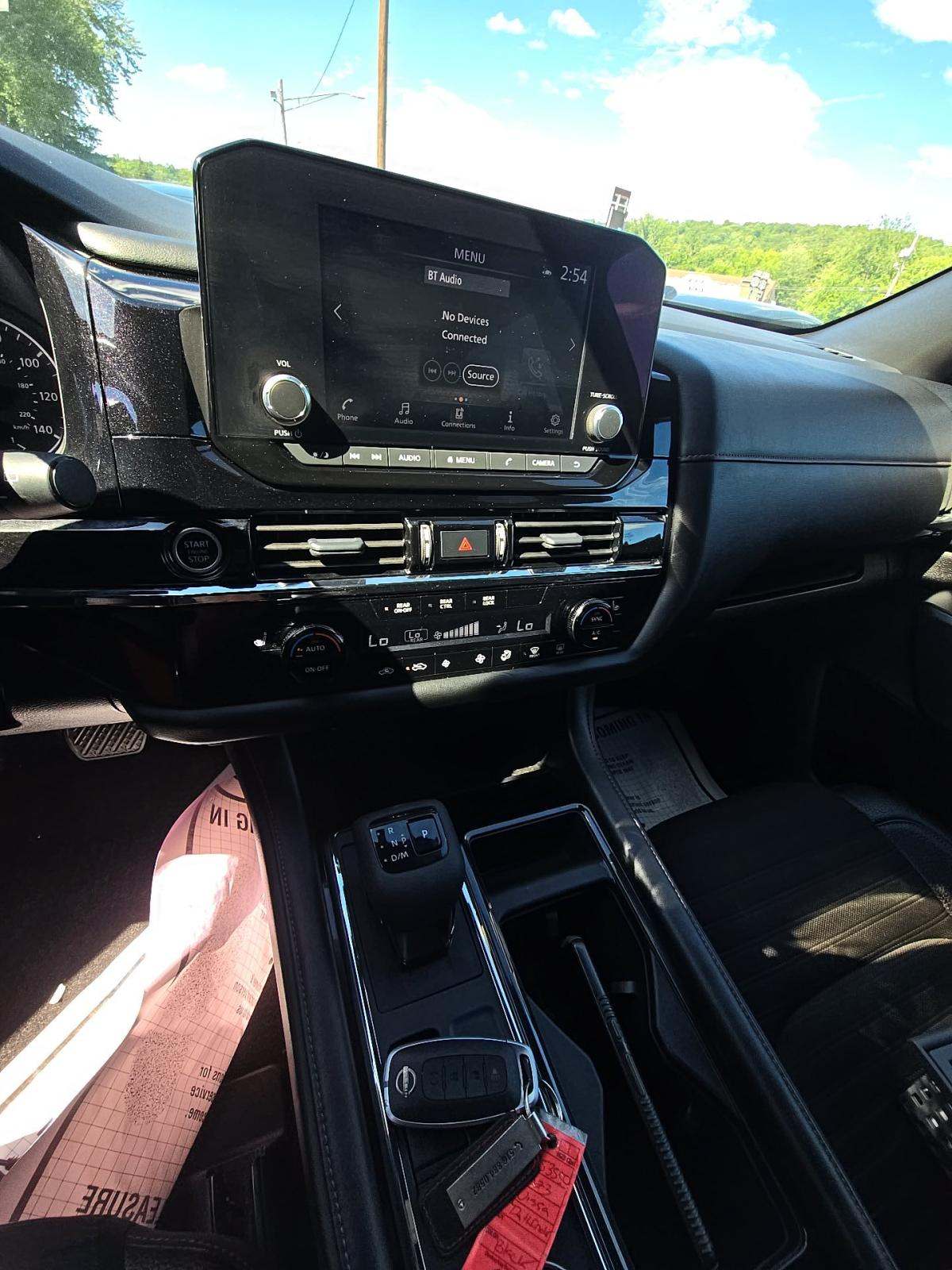 2024 Nissan Pathfinder Rock Creek AWD