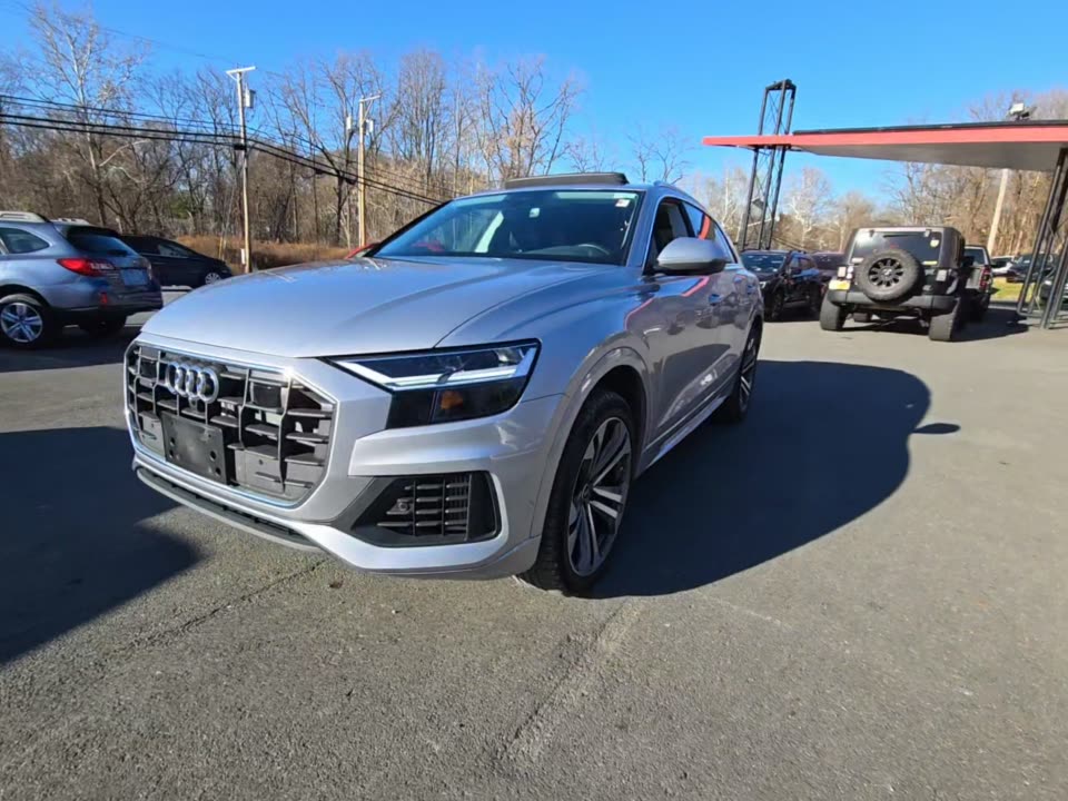 2022 Audi Q8 Premium Plus AWD