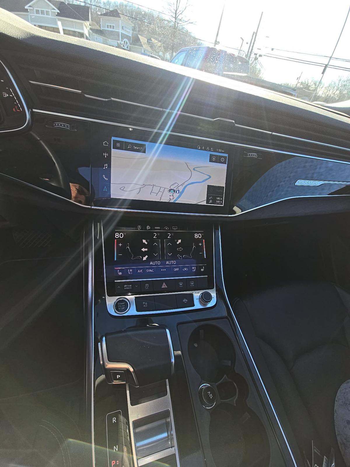 2022 Audi Q8 Premium Plus AWD