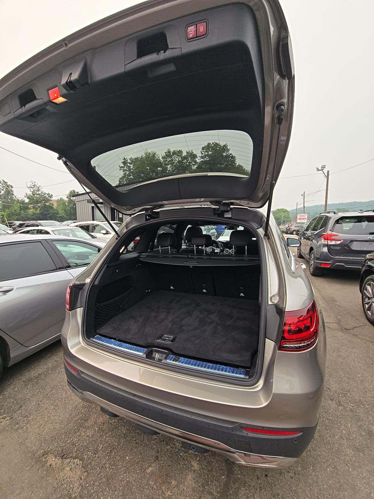 2022 Mercedes-Benz GLC GLC 300 AWD