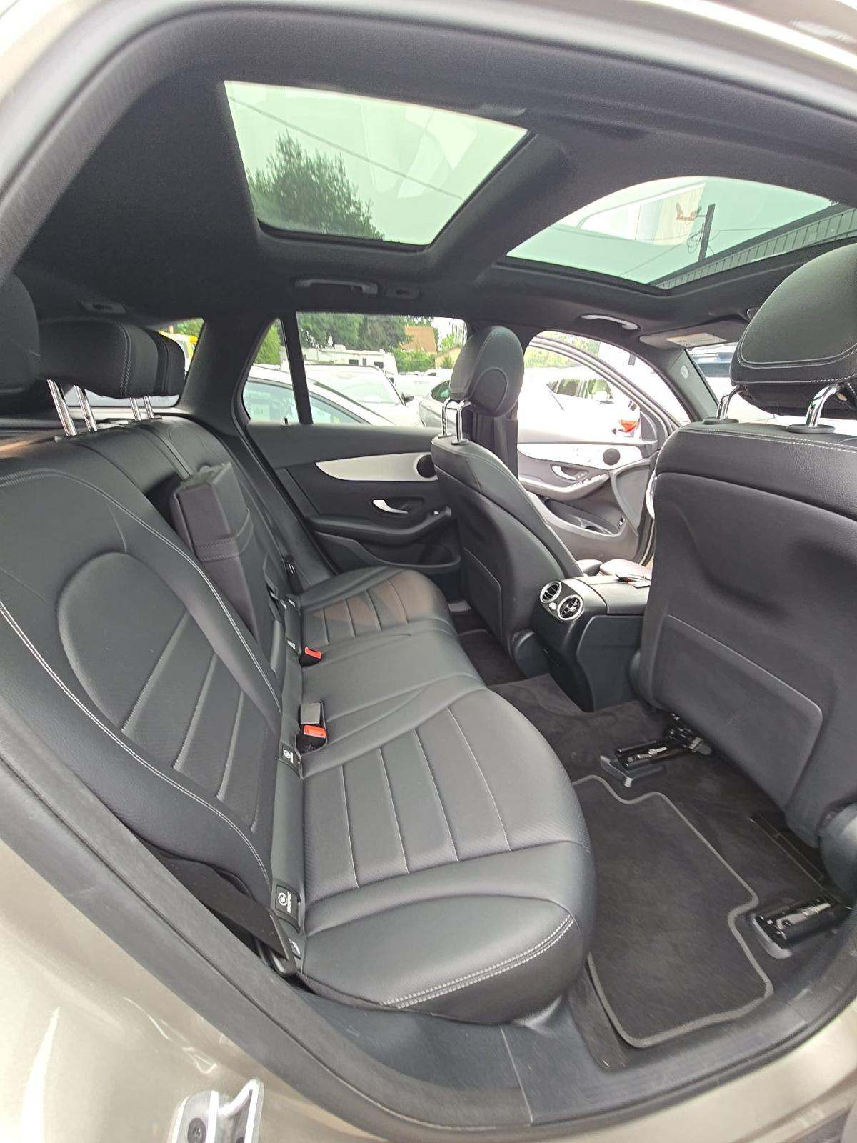 2022 Mercedes-Benz GLC GLC 300 AWD