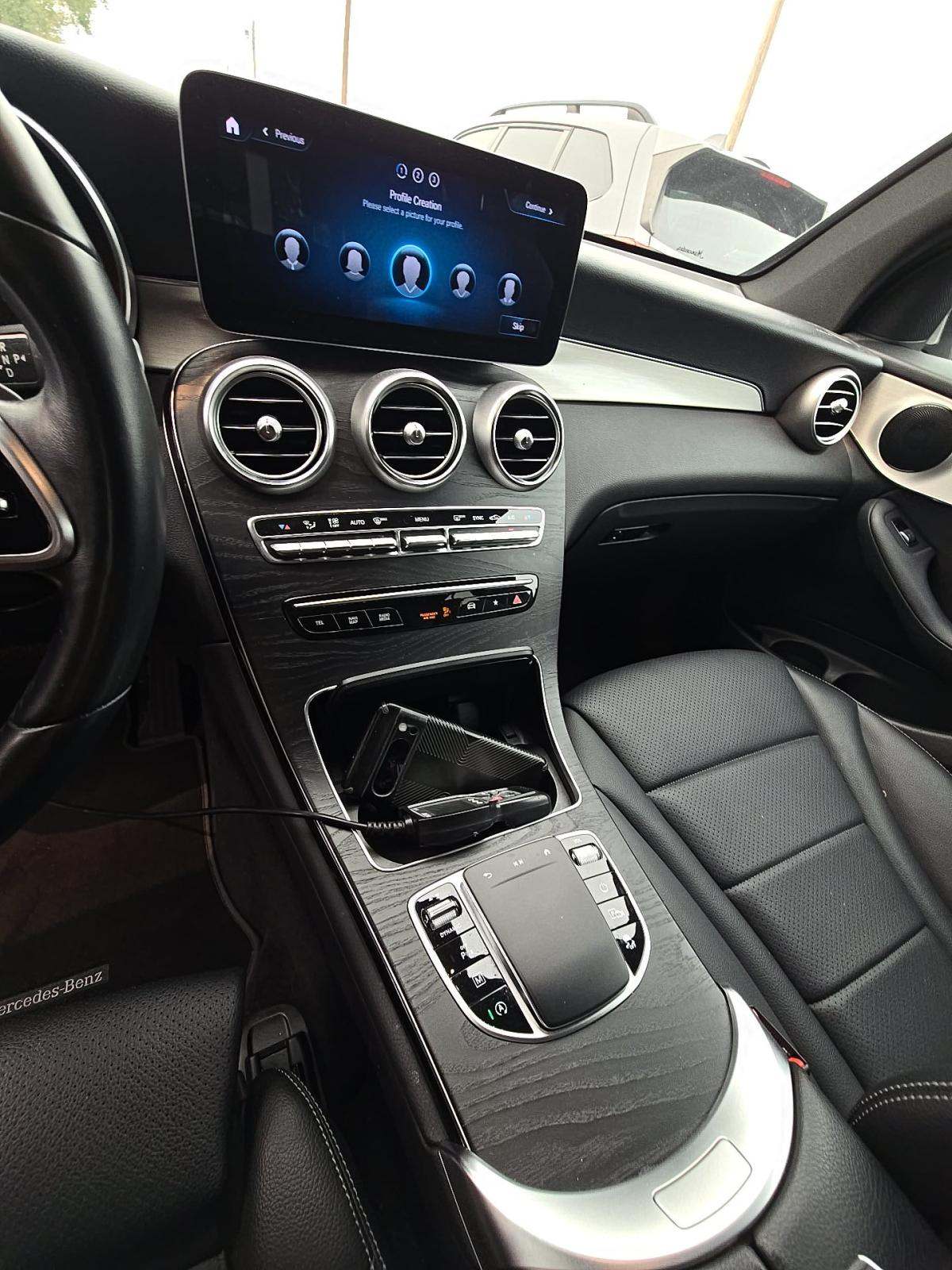 2022 Mercedes-Benz GLC GLC 300 AWD