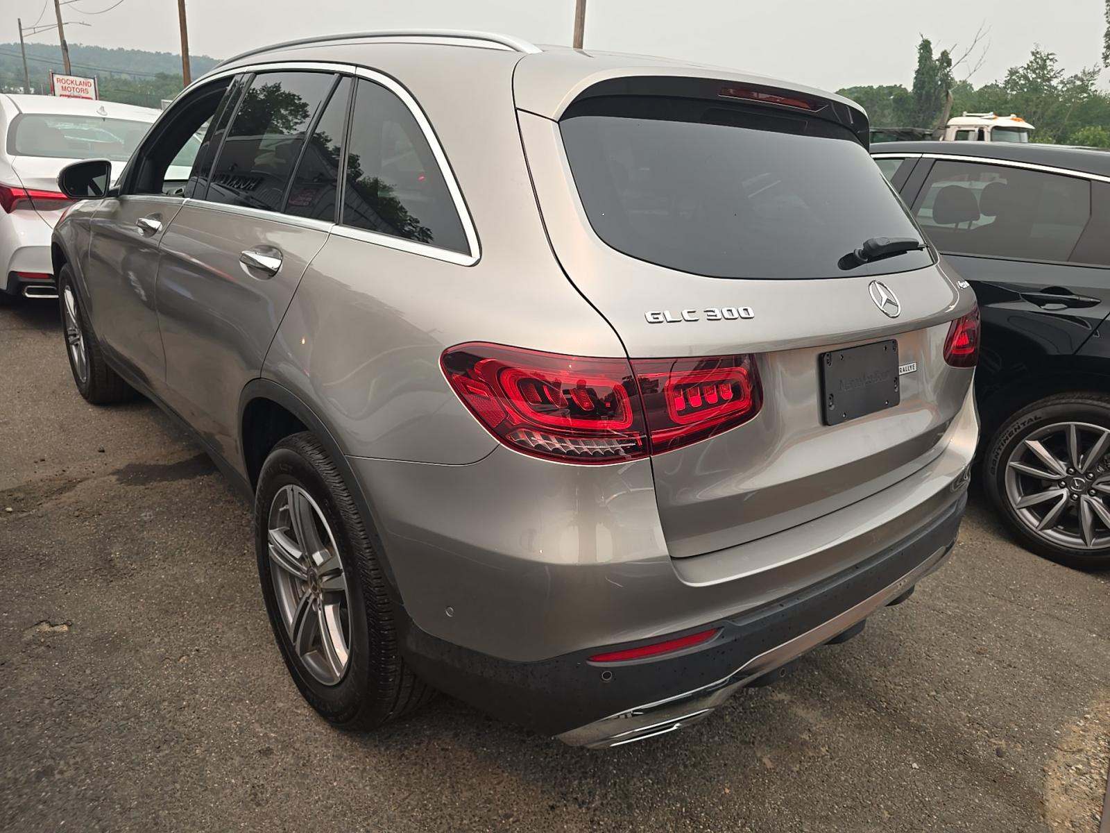 2022 Mercedes-Benz GLC GLC 300 AWD