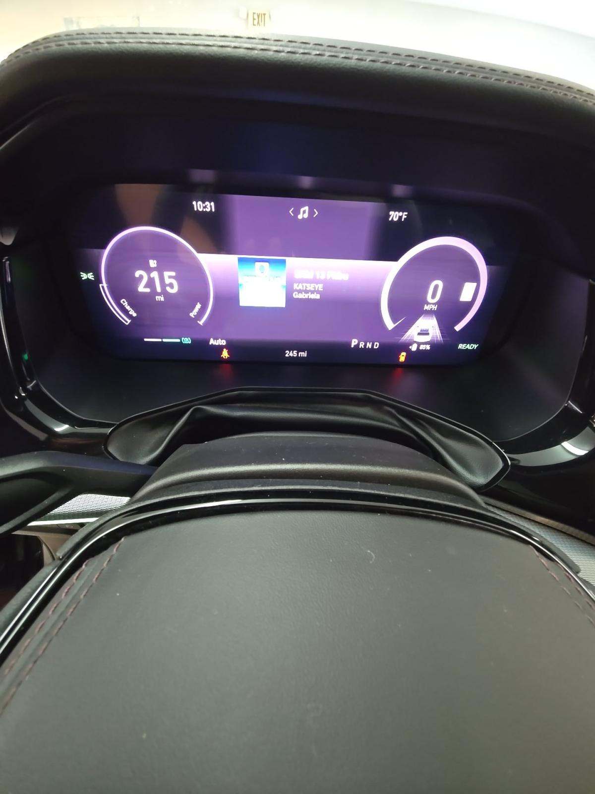 JEEP LAUNCH EDITION - 9