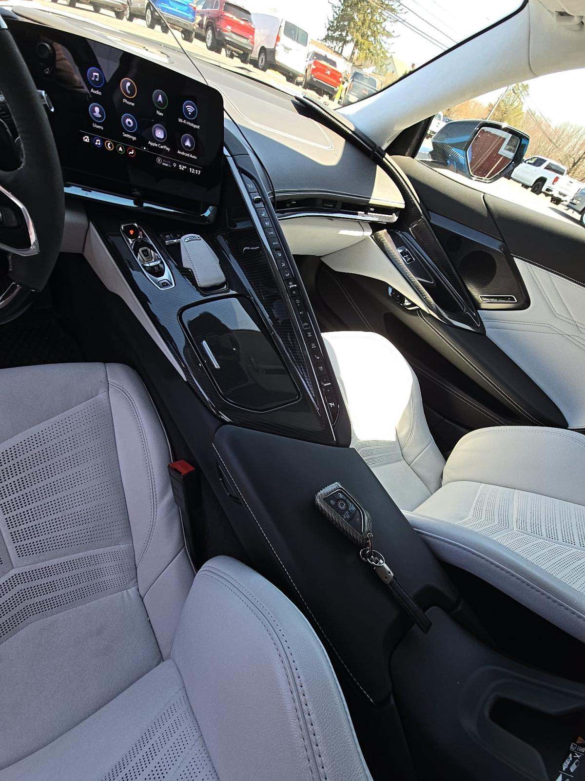 CHEVROLET CORVETTE - 10