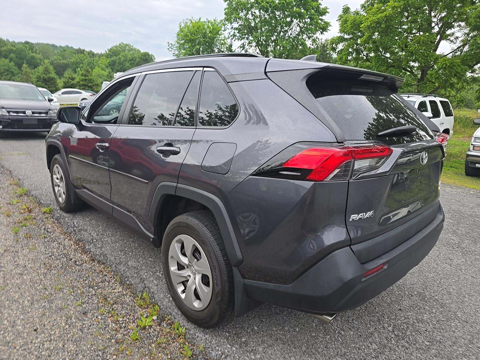 2020 Toyota RAV4 LE AWD