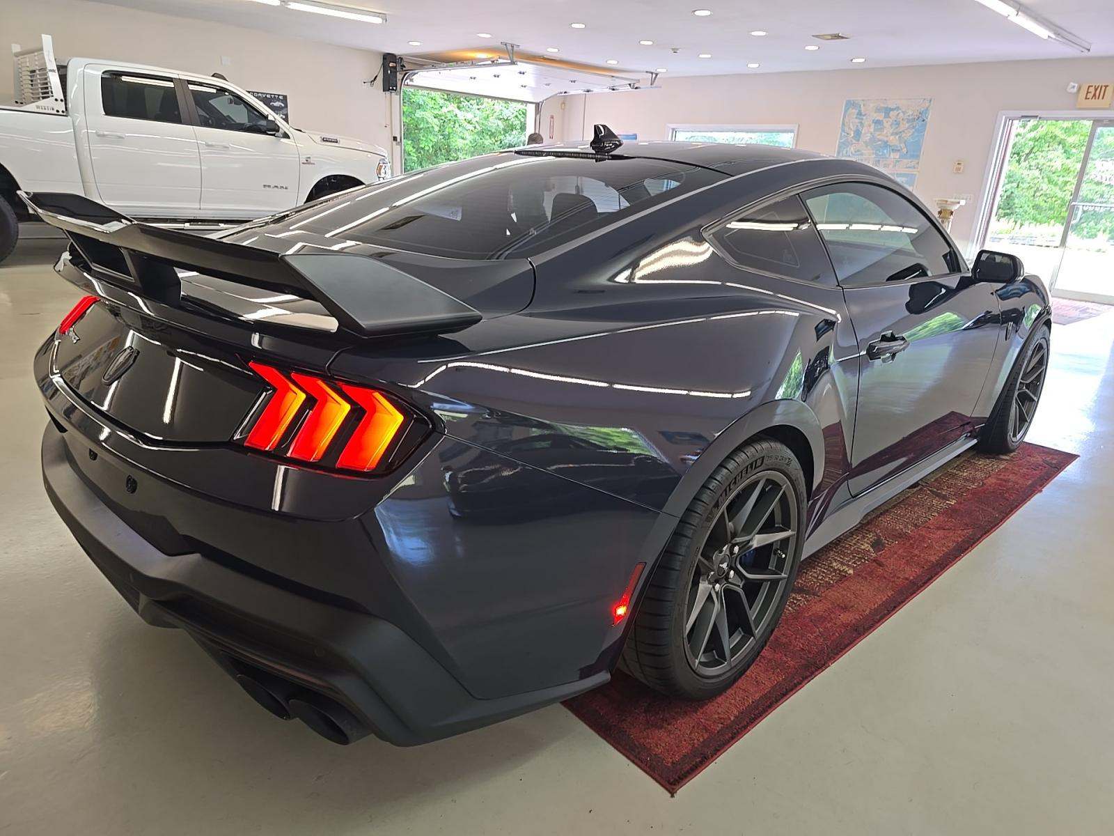 2024 Ford Mustang Dark Horse RWD