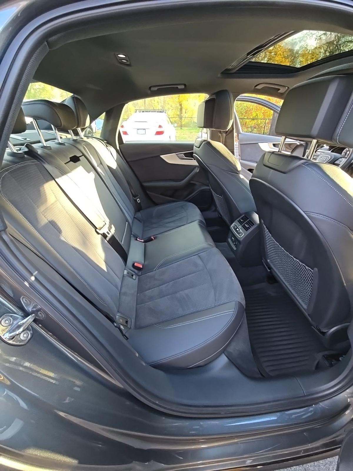 2023 Audi A4 S line Prestige AWD