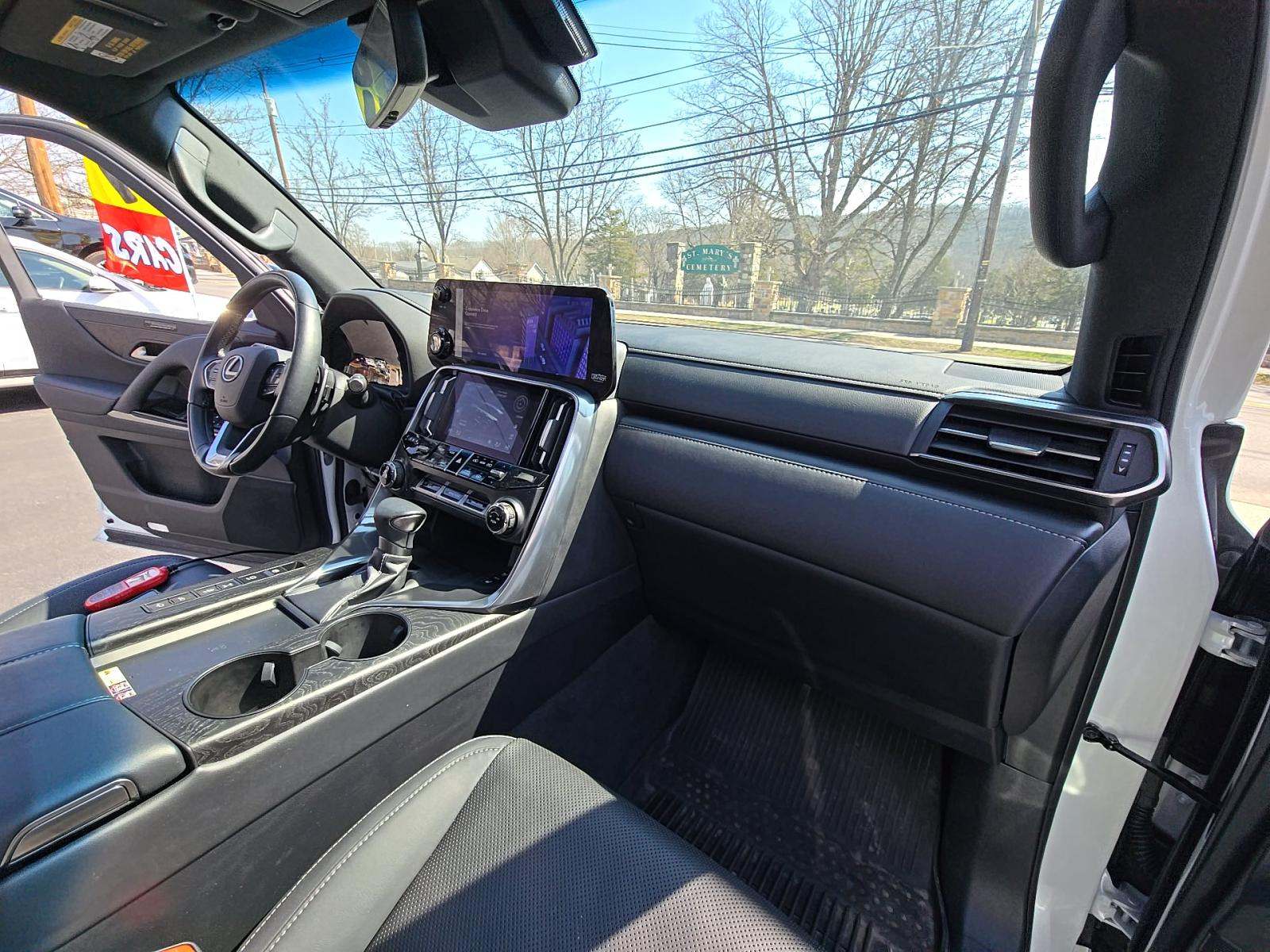 2024 Lexus LX LX 600 Luxury AWD