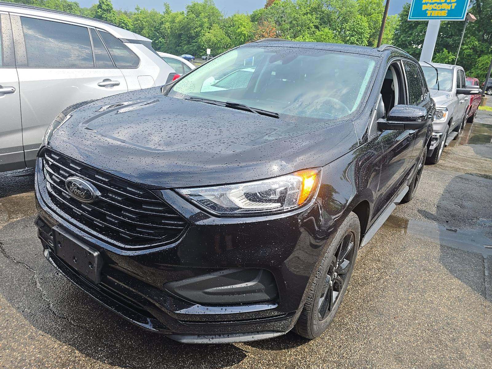 2022 Ford Edge SE AWD