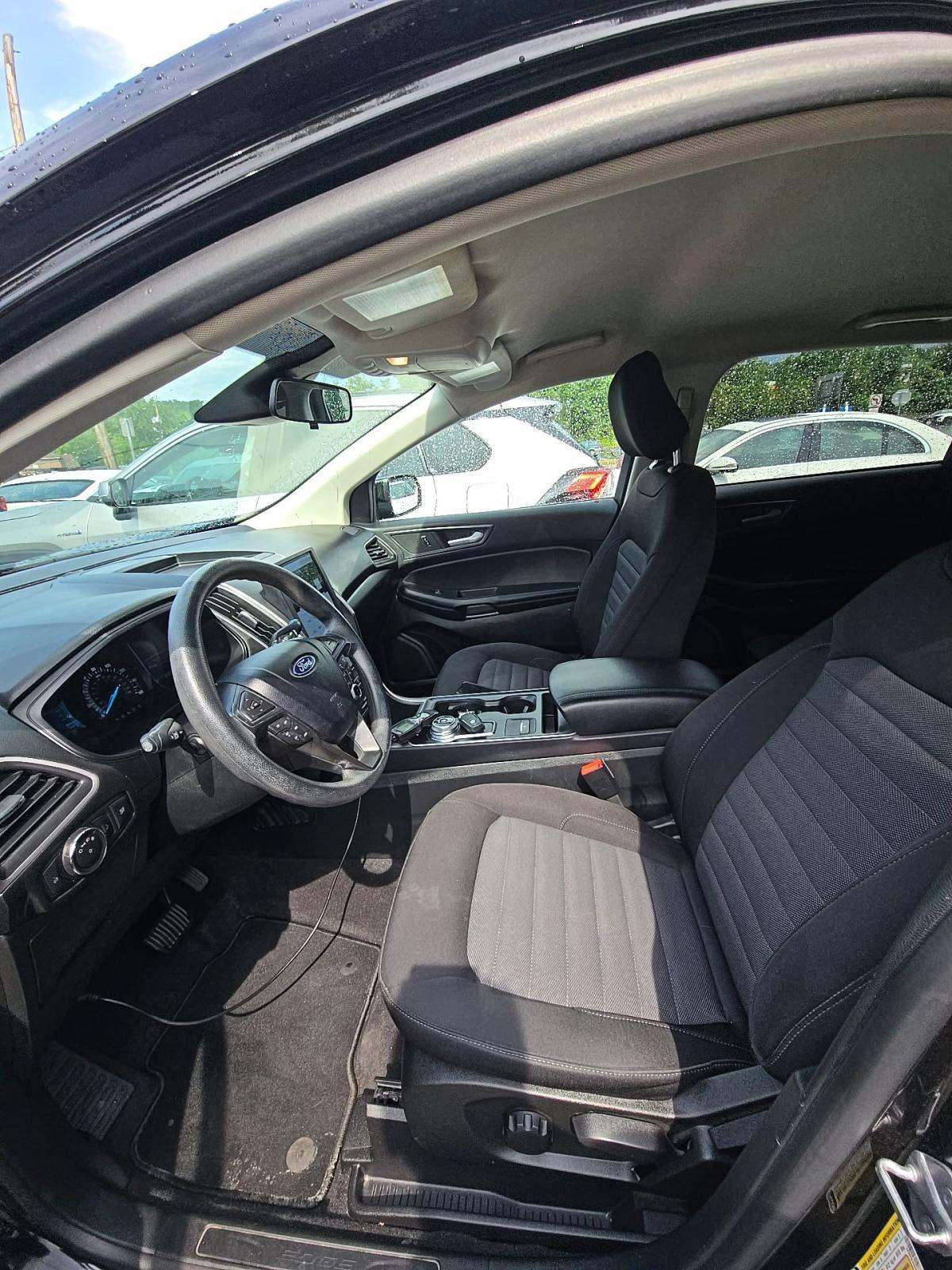 2022 Ford Edge SE AWD