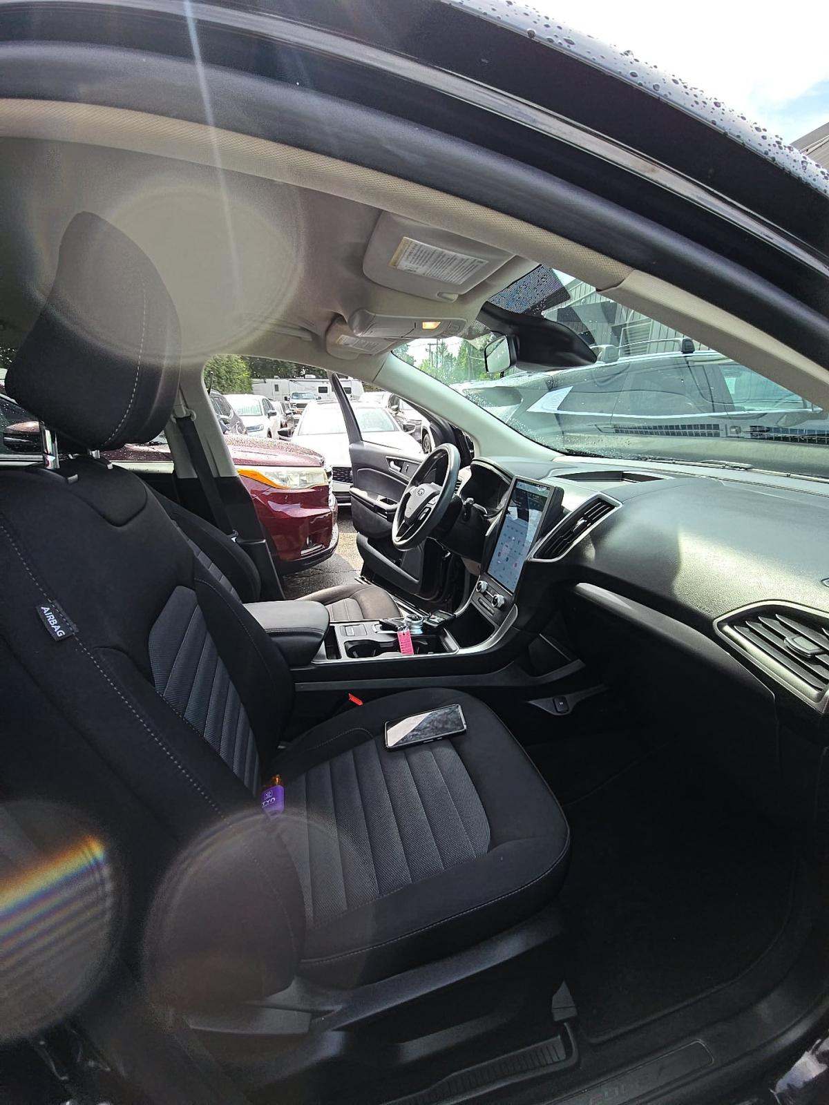 2022 Ford Edge SE AWD