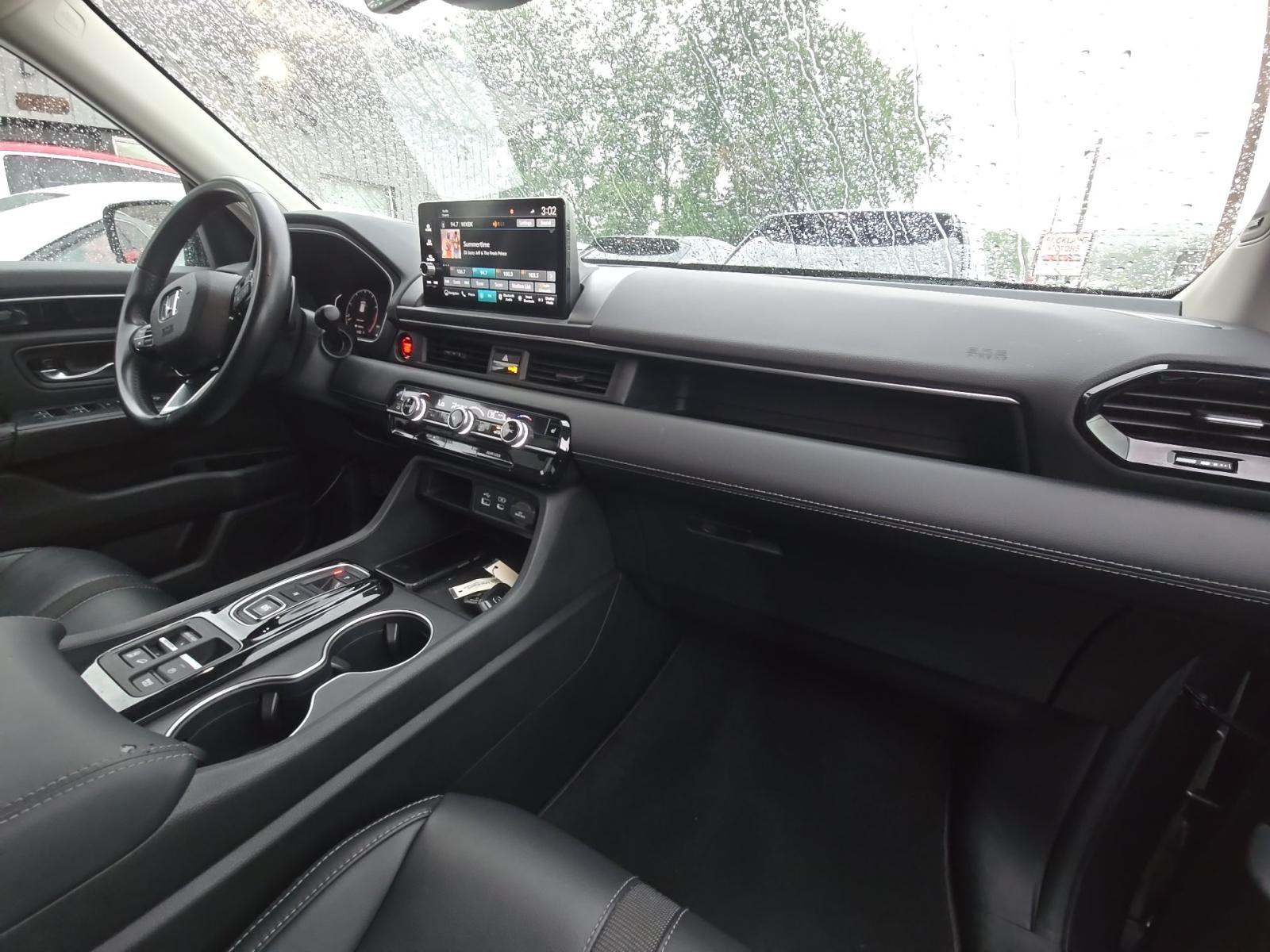 2023 Honda Pilot Touring AWD