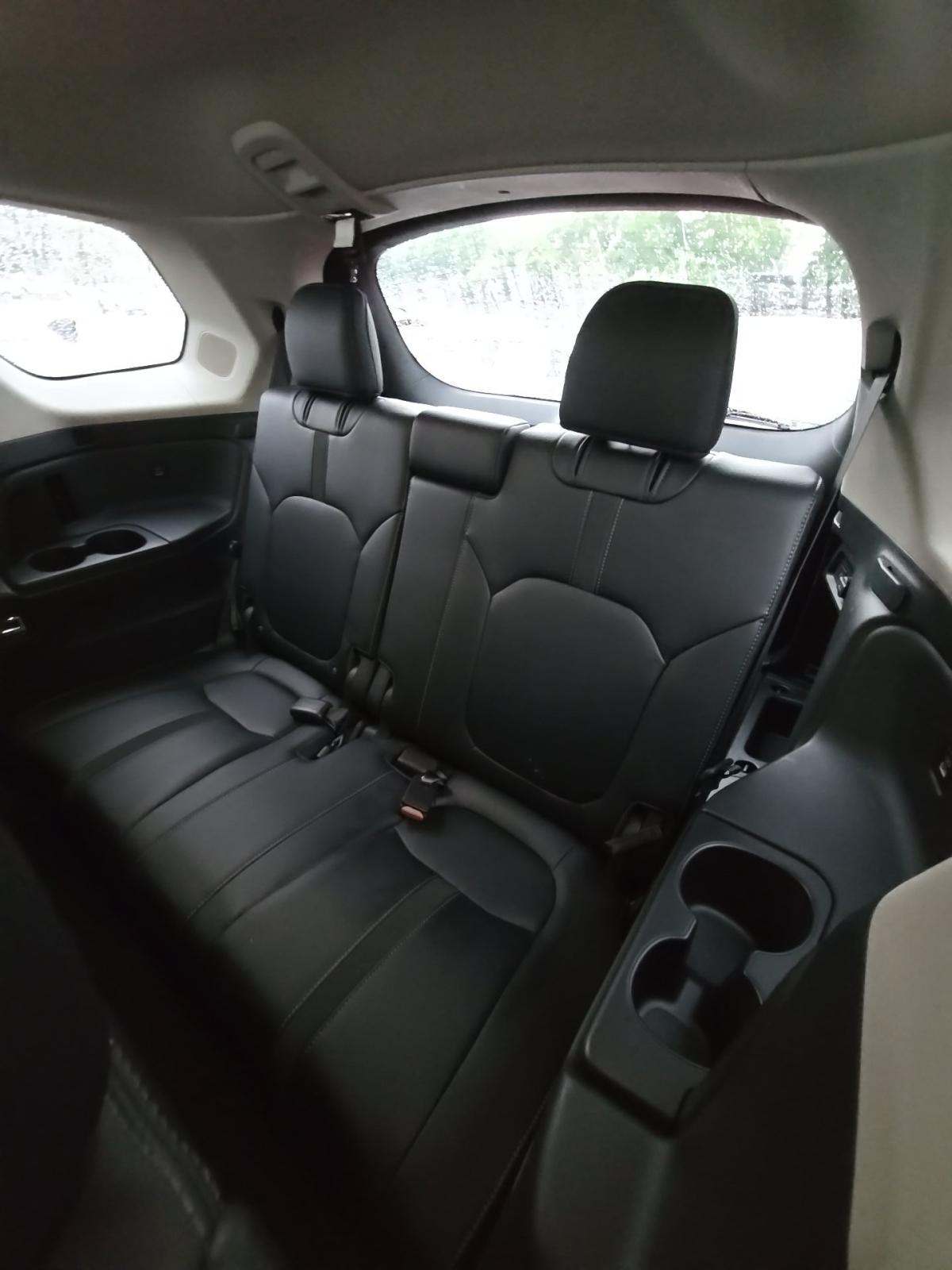 2023 Honda Pilot Touring AWD