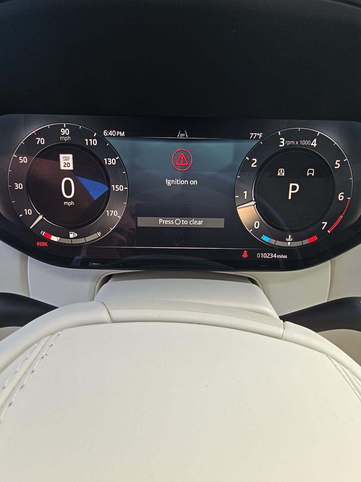 2025 Land Rover Range Rover SE LWB AWD