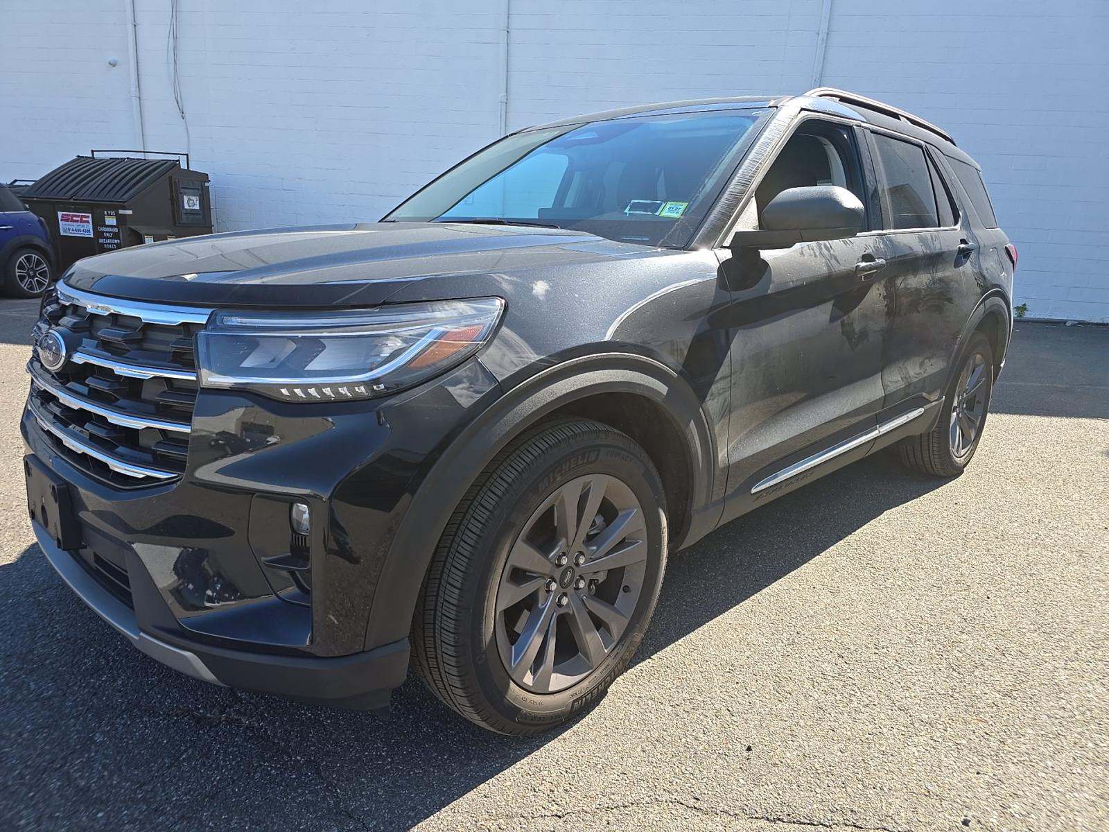 FORD EXPLORER - 1