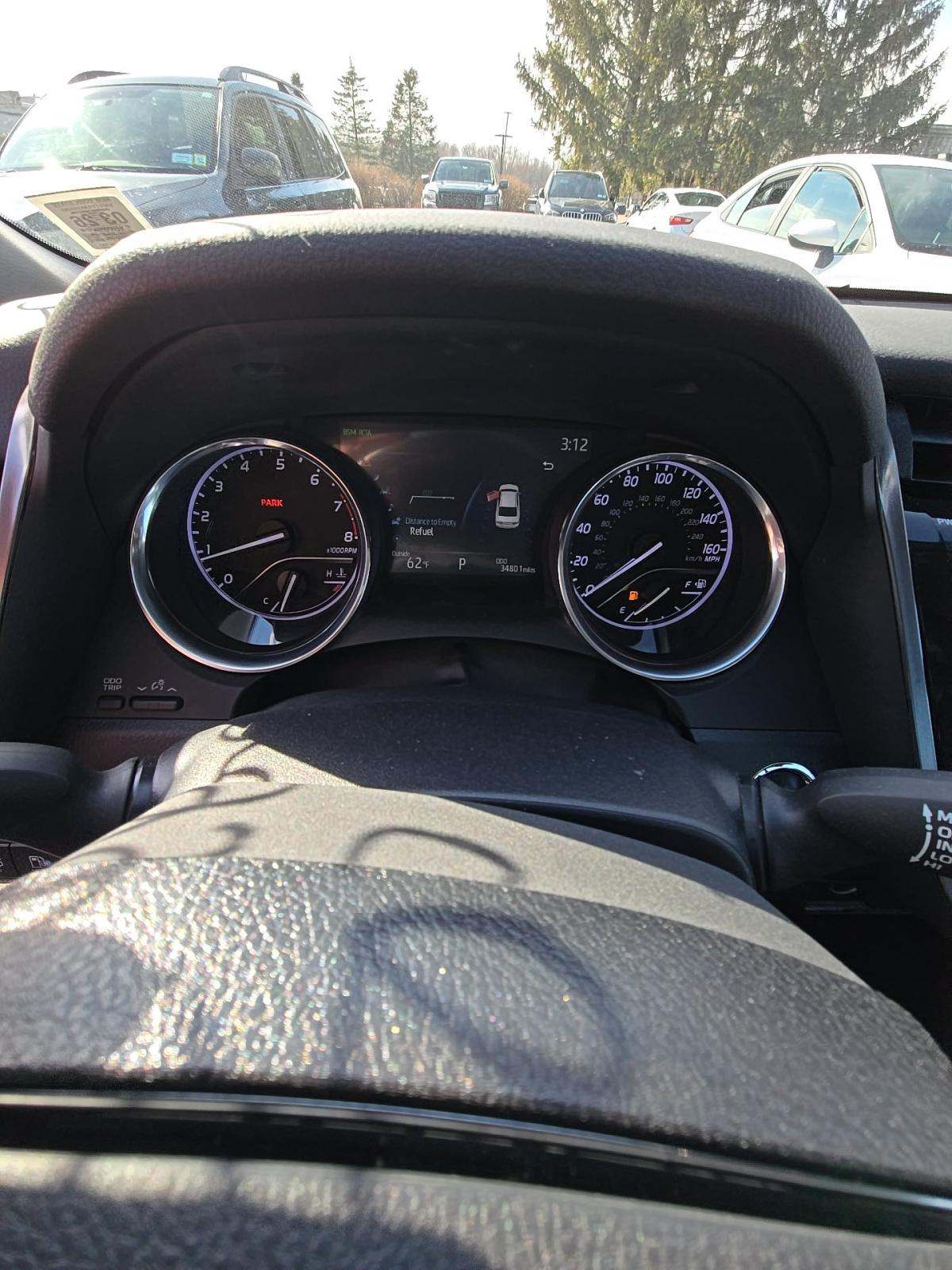 2019 Toyota Camry XLE FWD