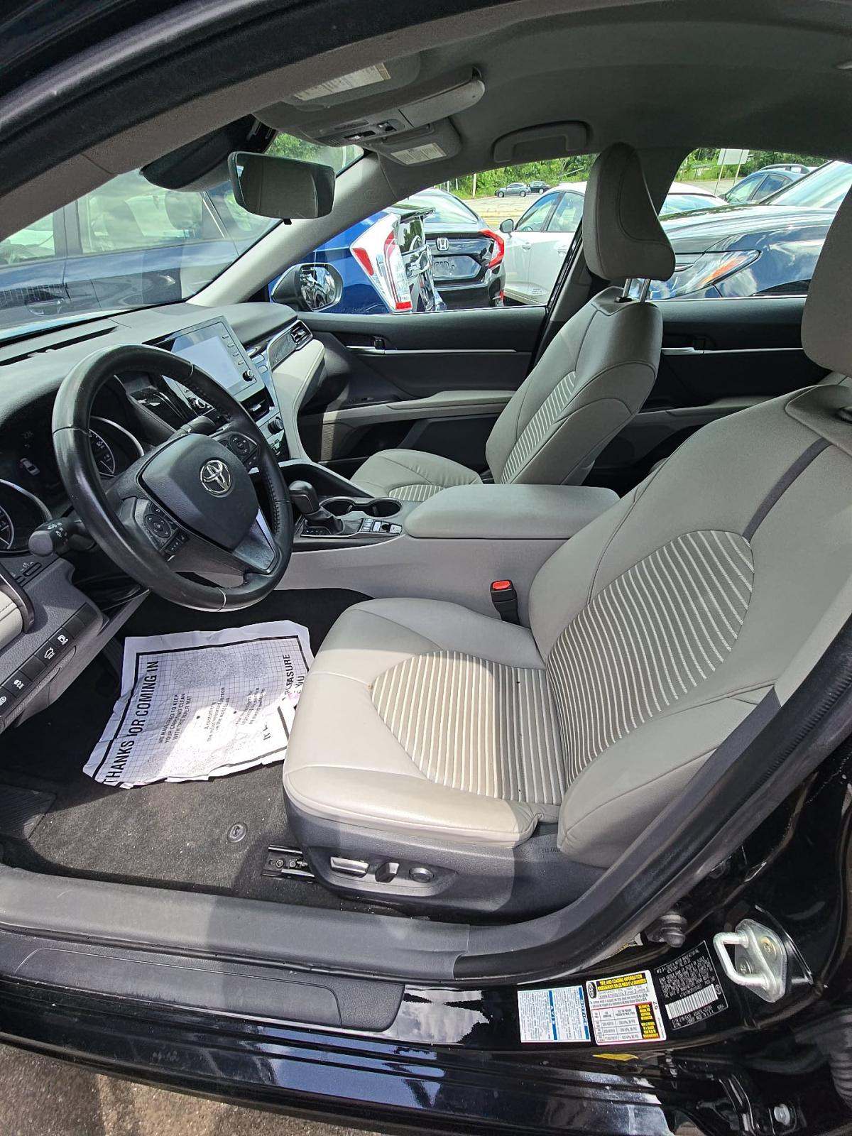 2023 Toyota Camry SE AWD