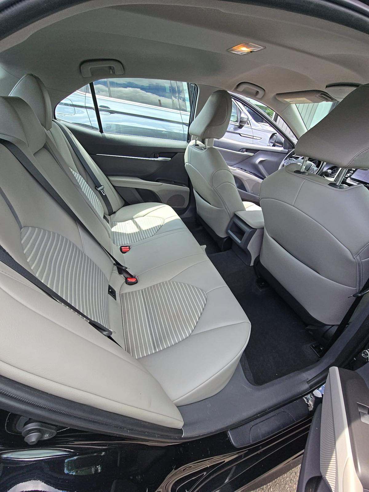 2023 Toyota Camry SE AWD