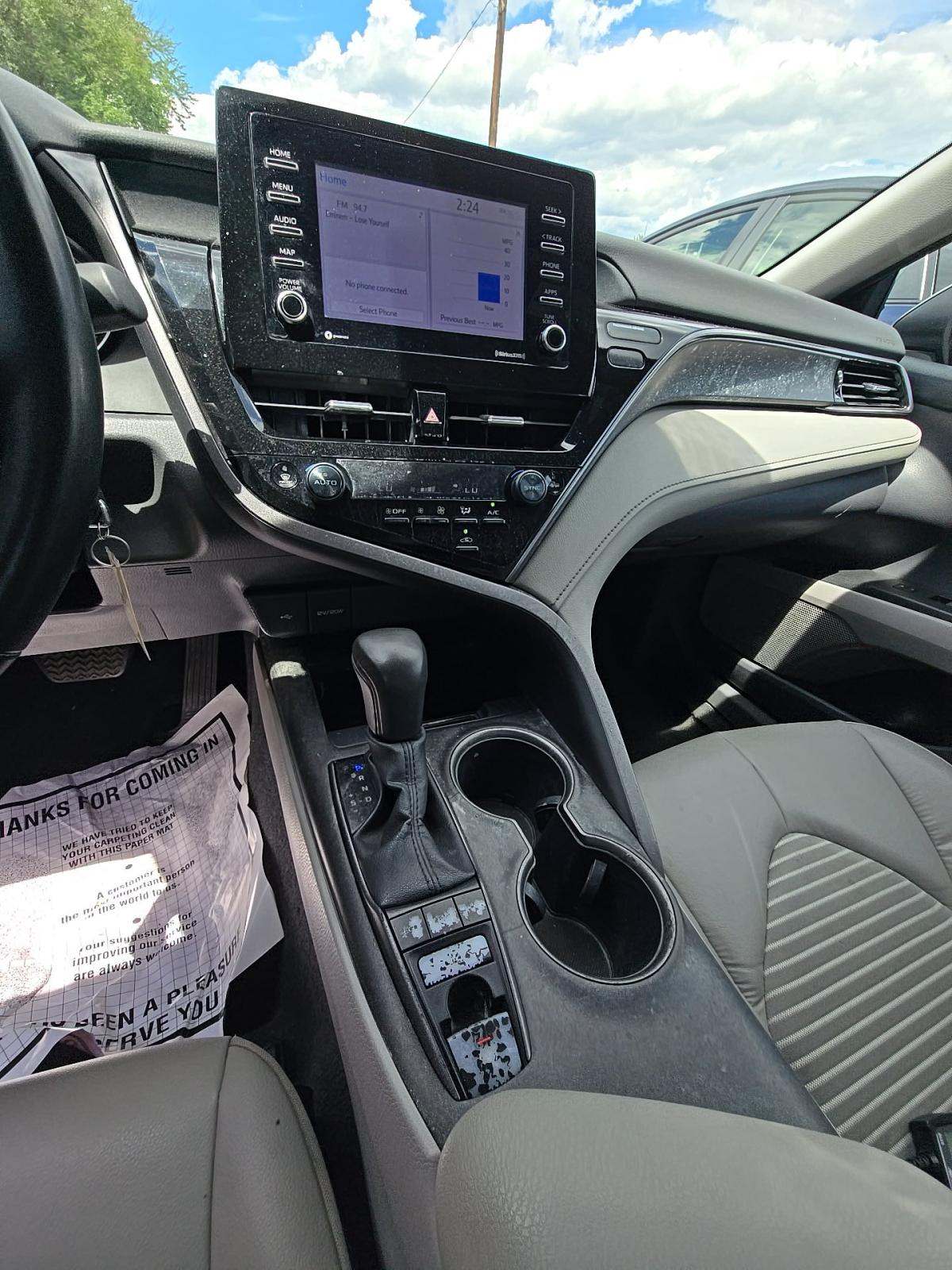 2023 Toyota Camry SE AWD