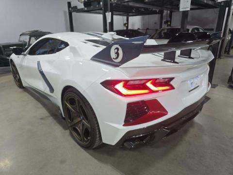 CHEVROLET STINGRAY - 2