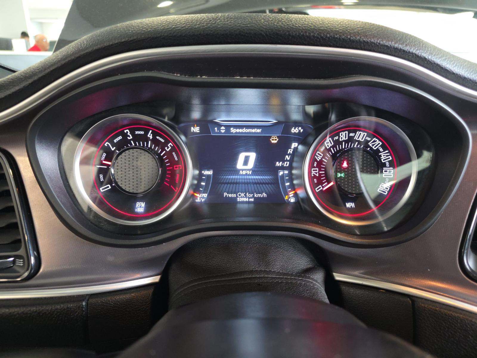 DODGE CHALLENGER - 9