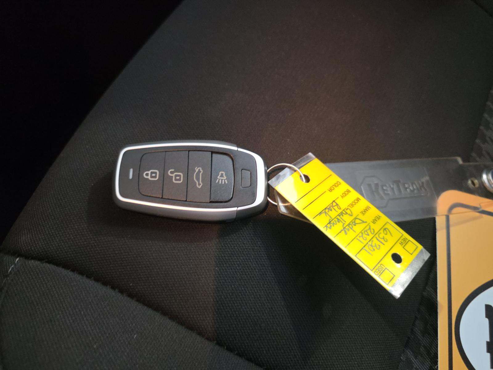 DODGE CHALLENGER - 8