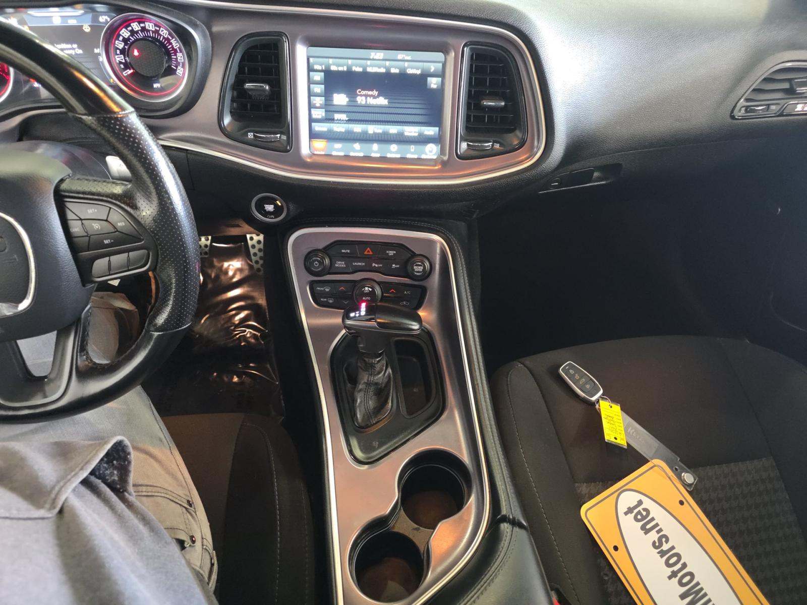 DODGE CHALLENGER - 10