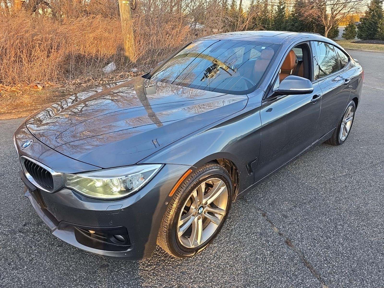 2016 BMW 3 Series Gran Turismo 328i xDrive Hatchback SPORT LINE