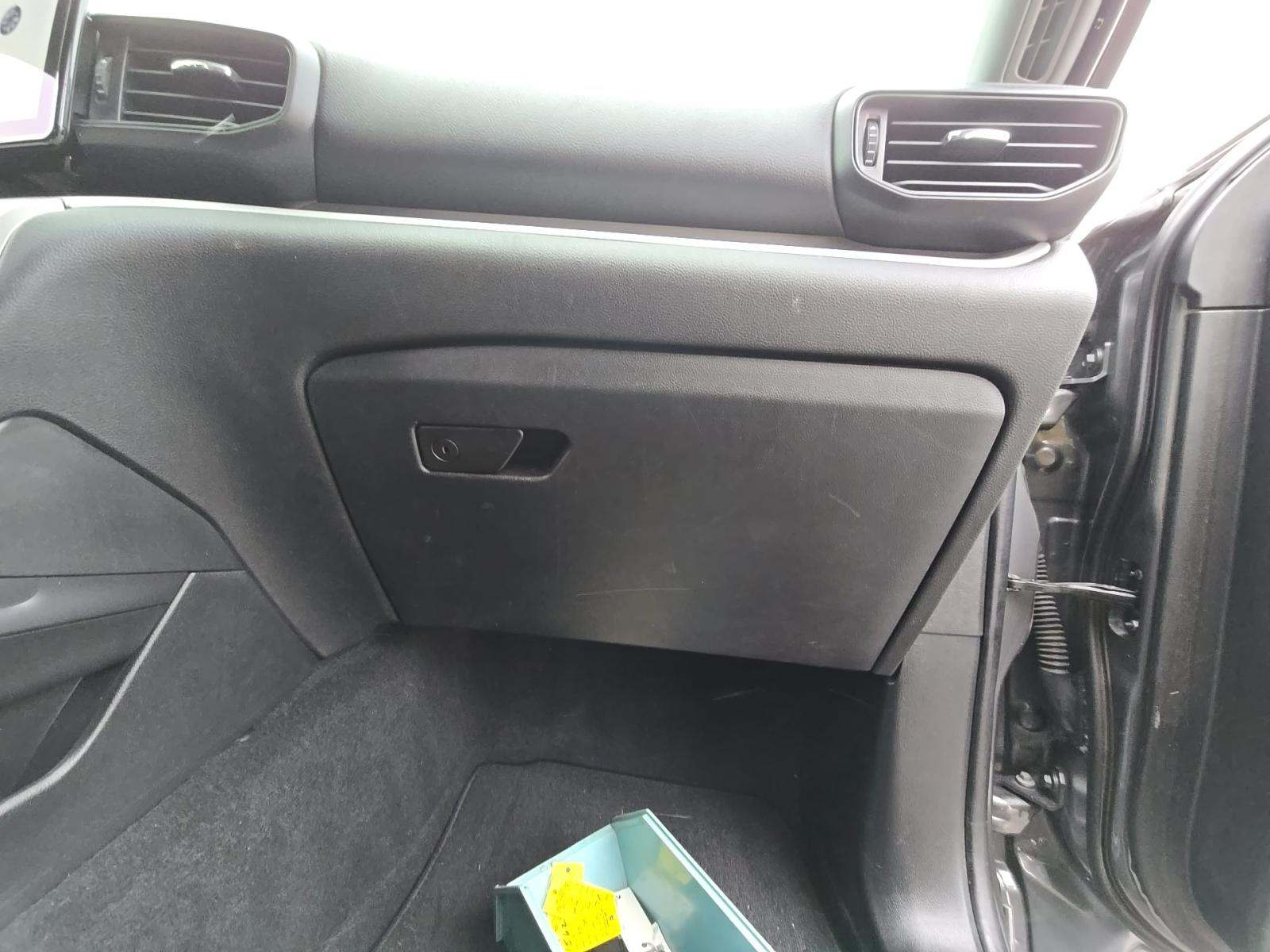 2023 Ford Explorer XLT AWD