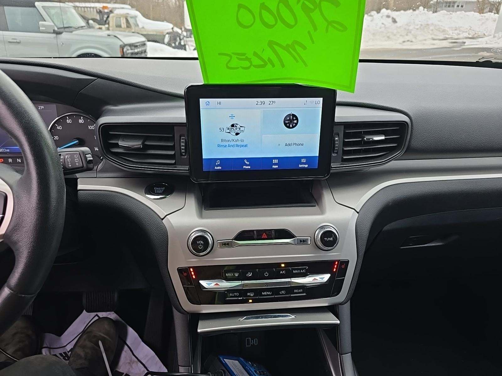 2023 Ford Explorer XLT AWD