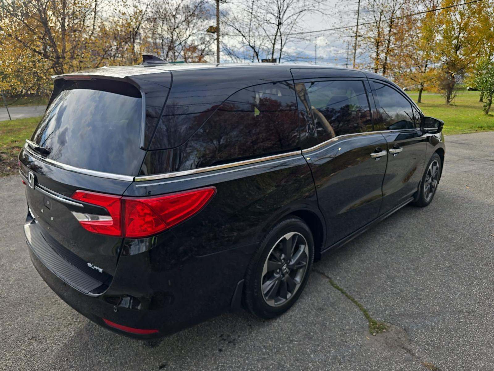 2023 Honda Odyssey Elite FWD