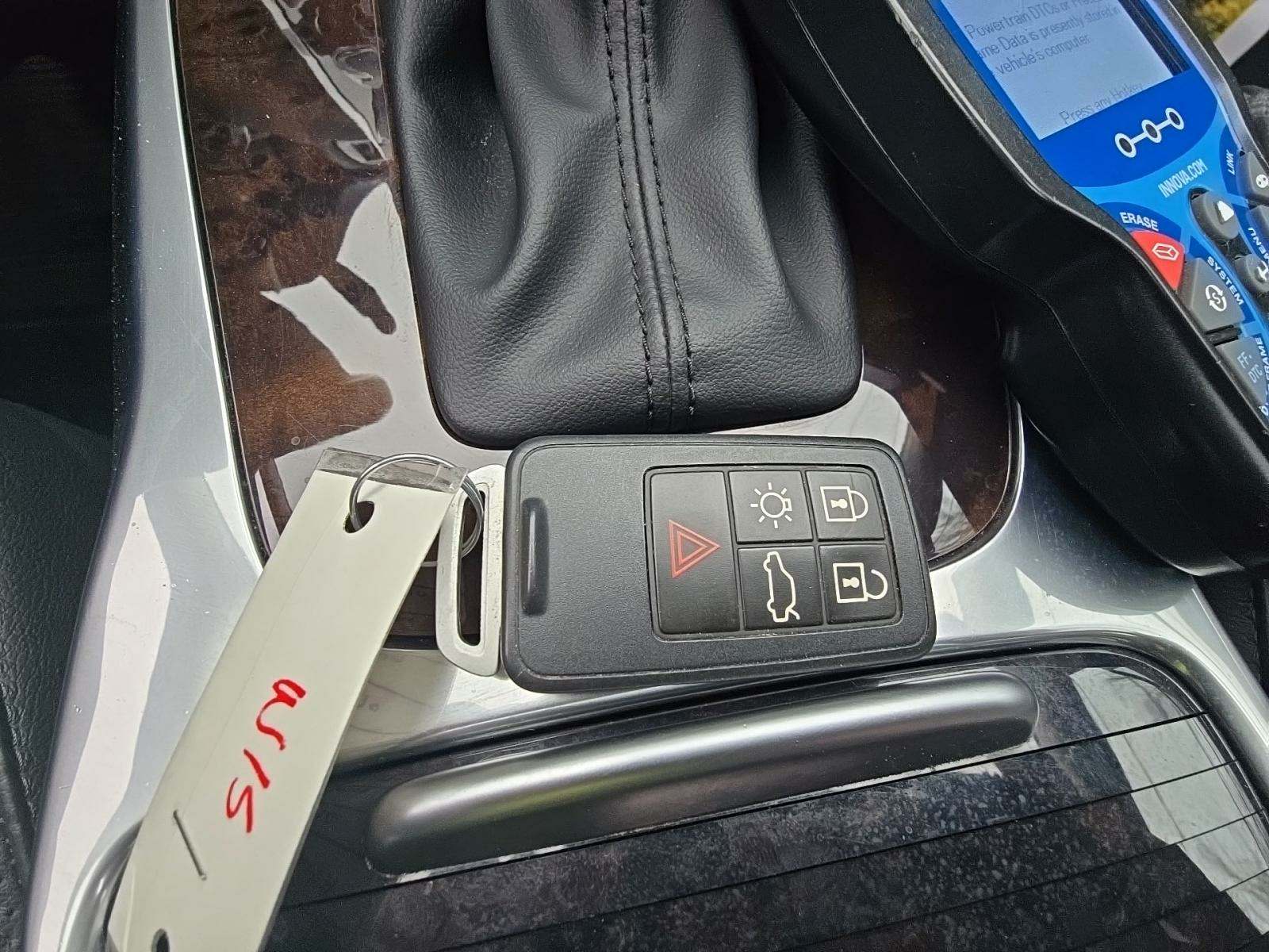 2016 Volvo XC70 T5 Premier AWD