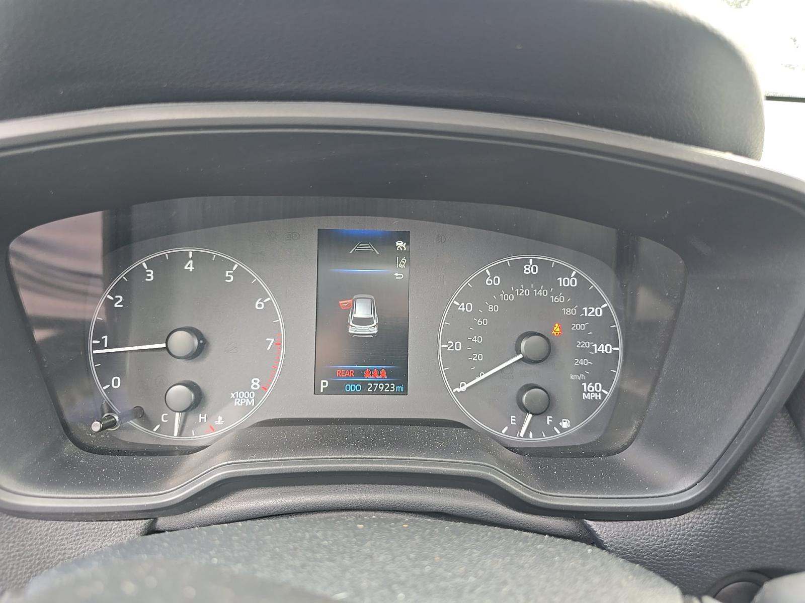 TOYOTA COROLLA CROSS - 9