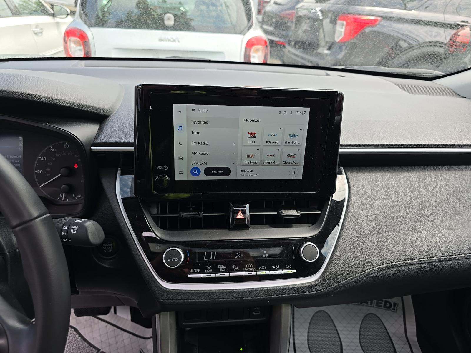 TOYOTA COROLLA CROSS - 10