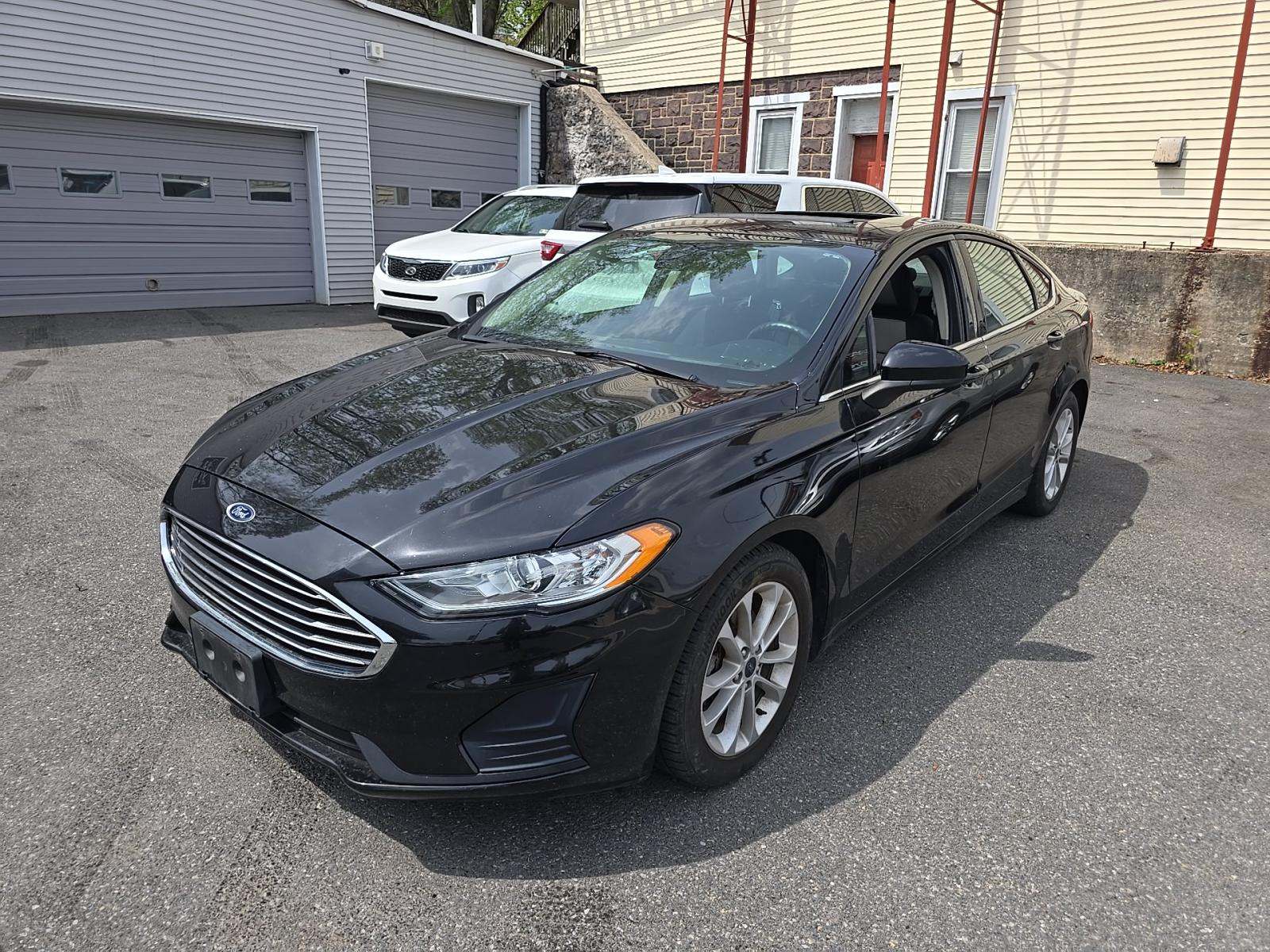 FORD FUSION - 1