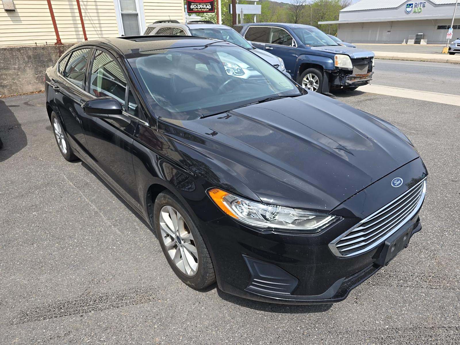 FORD FUSION - 4