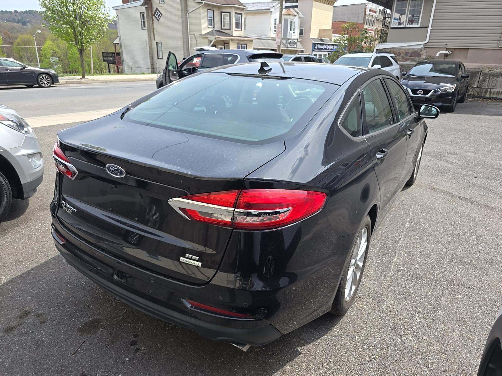 FORD FUSION - 3
