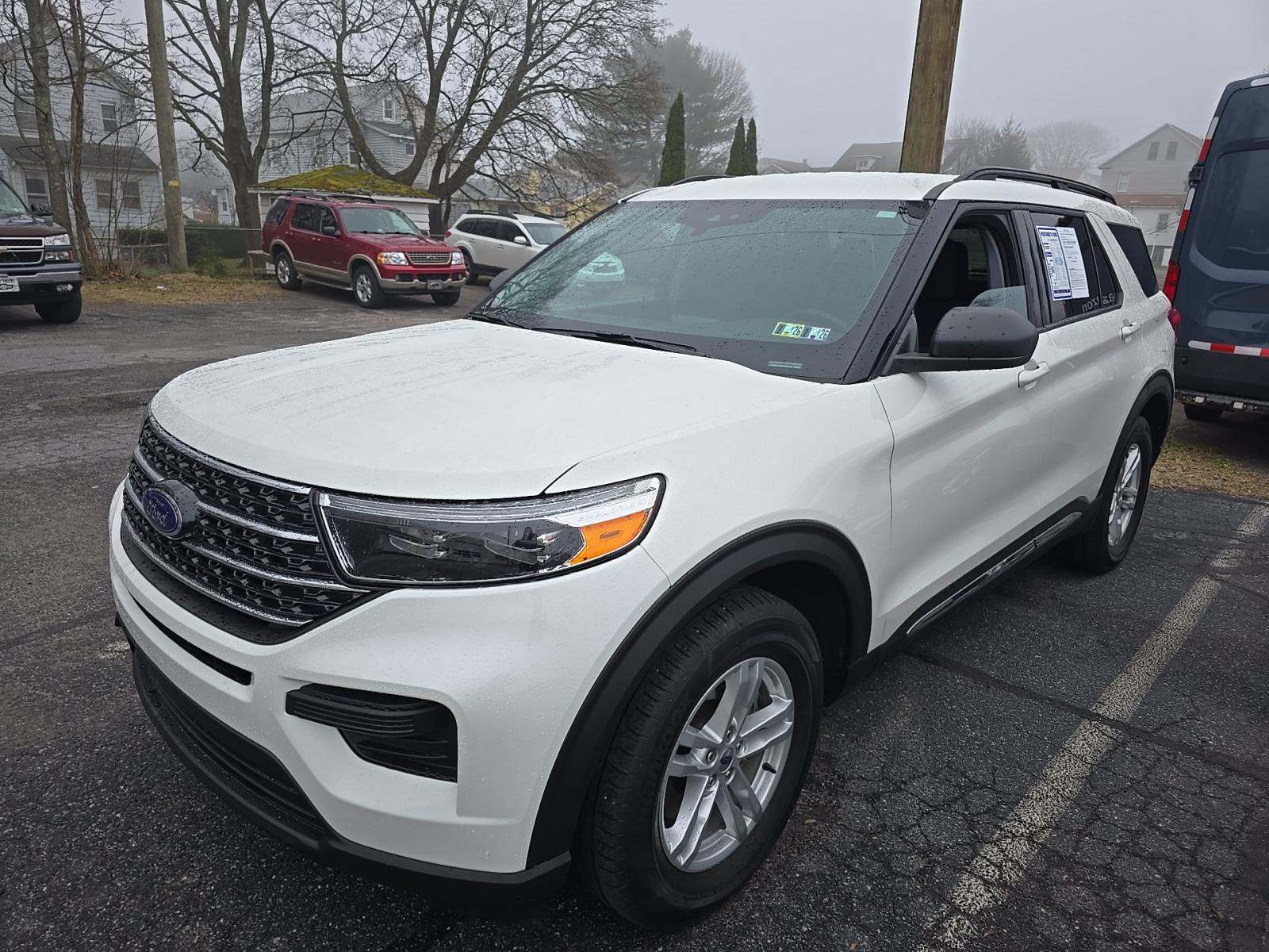 2023 Ford Explorer XLT AWD