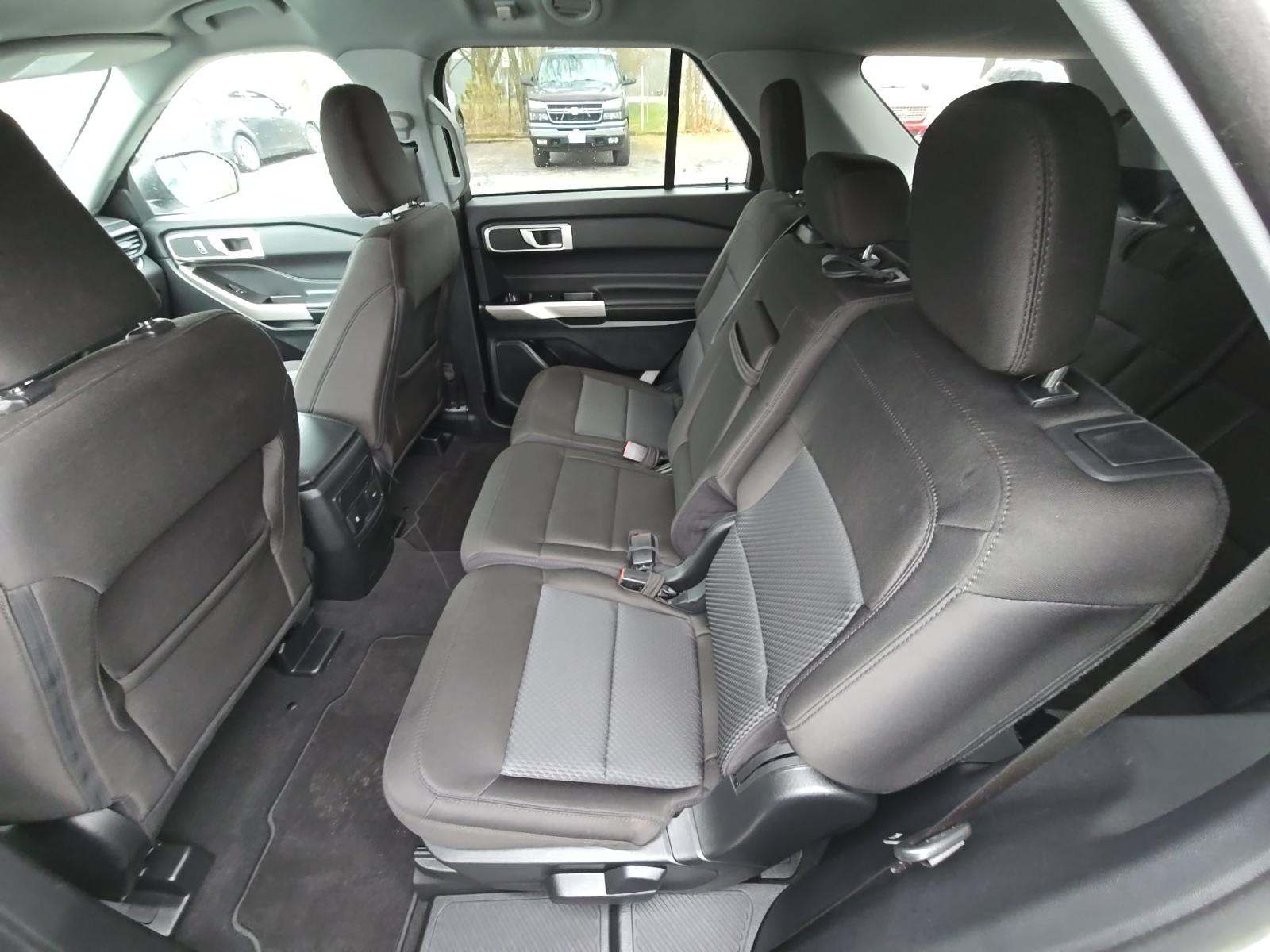 2023 Ford Explorer XLT AWD