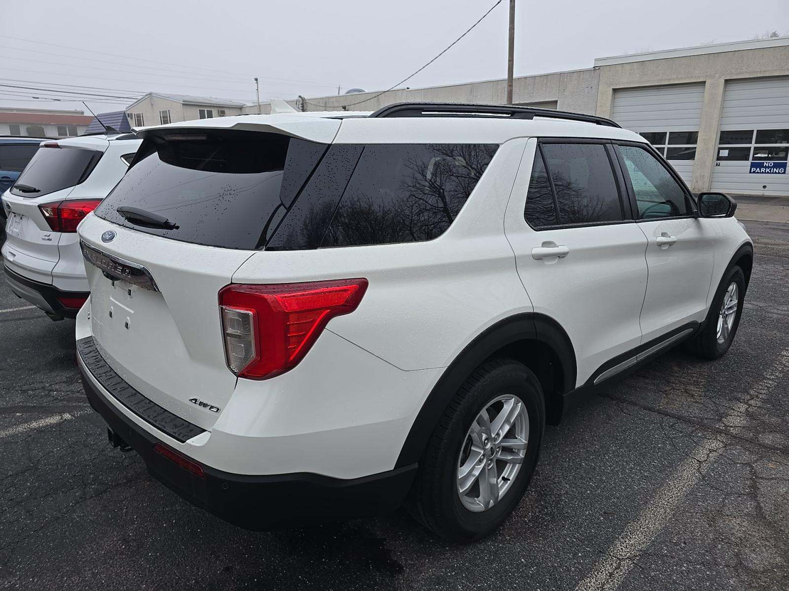 2023 Ford Explorer XLT AWD