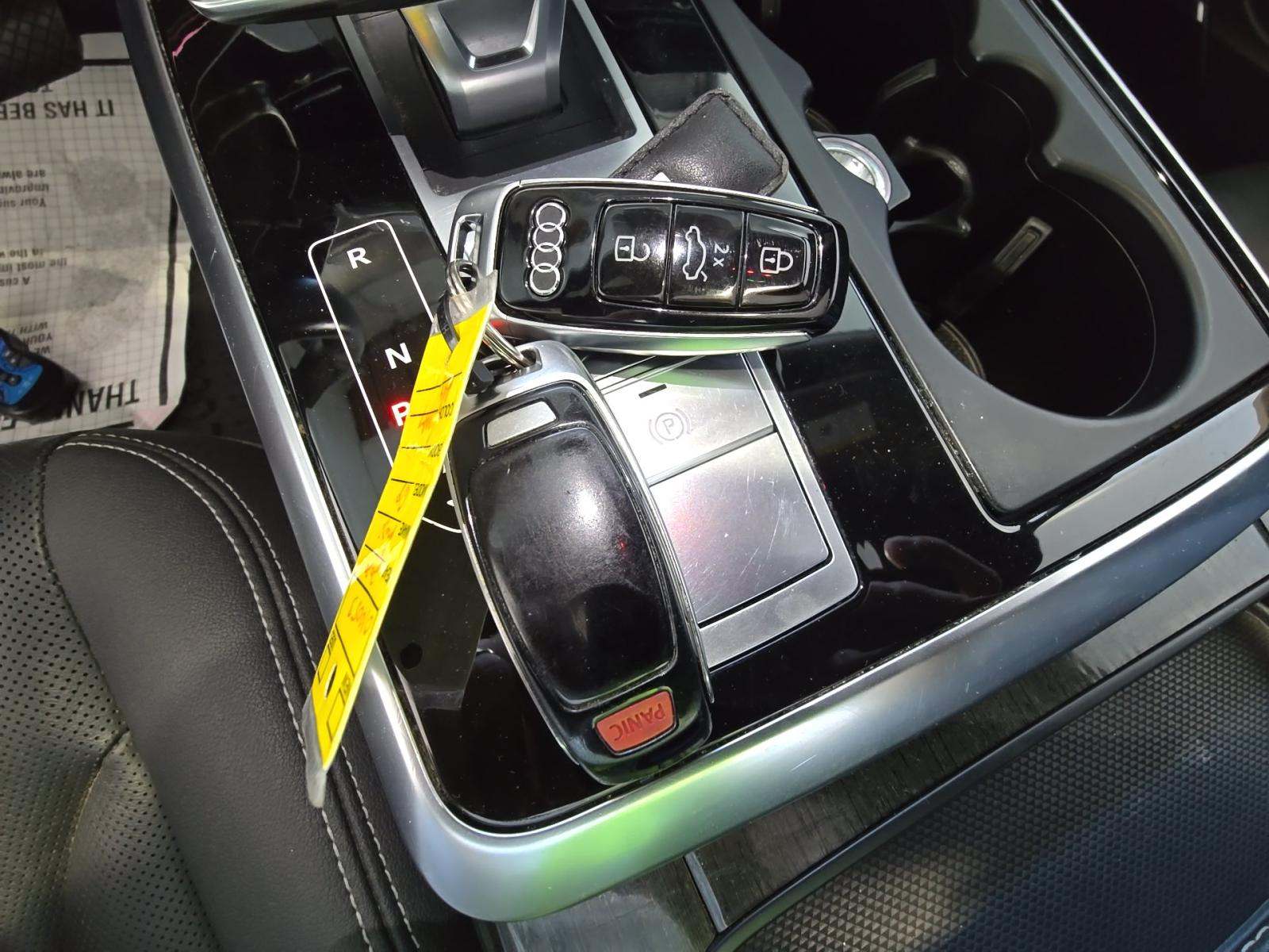 2020 Audi Q8 Prestige AWD