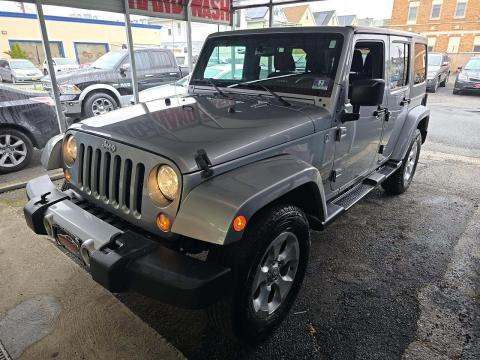 JEEP UNLIMITED SAHARA - 1