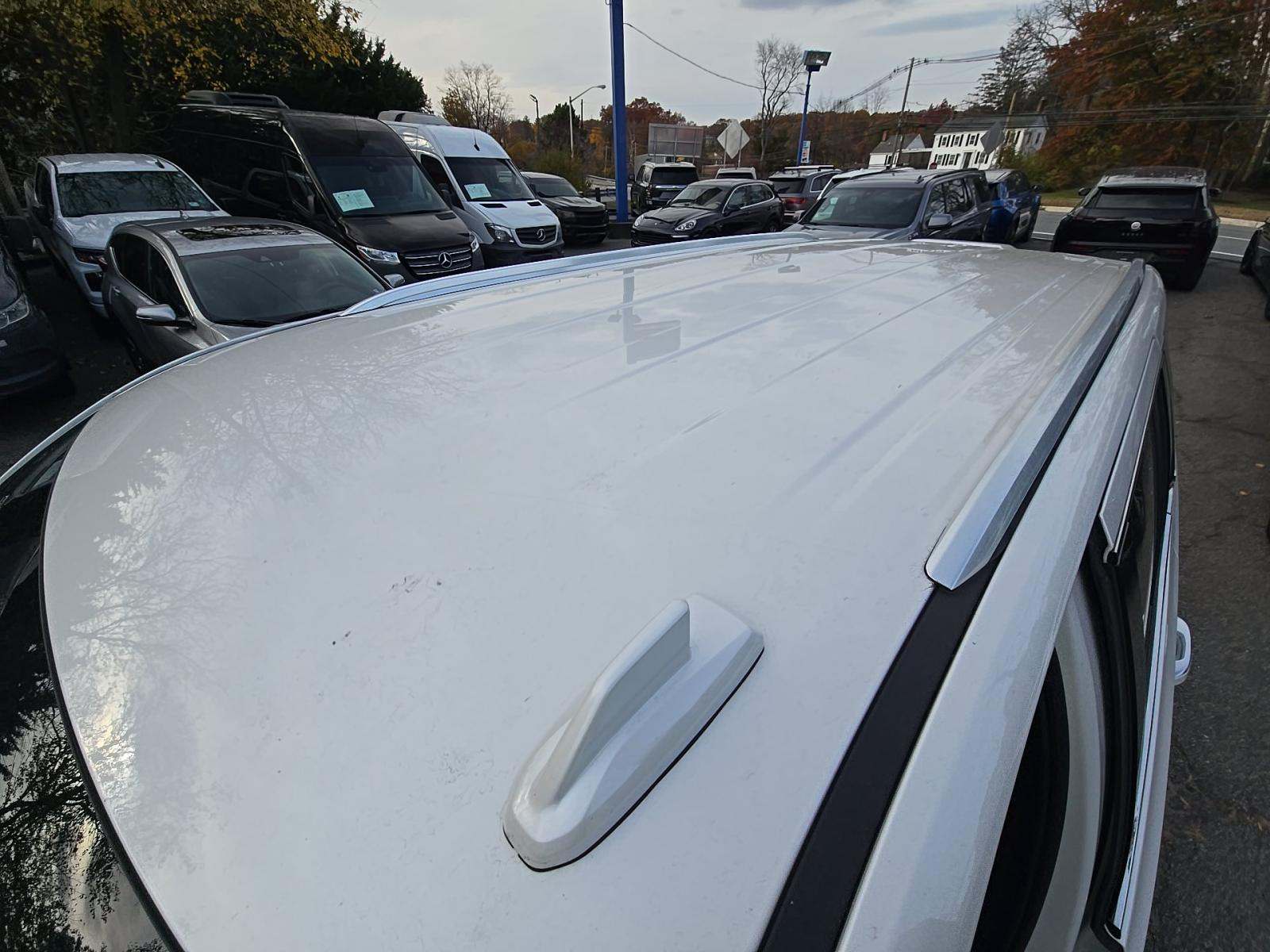 2022 Cadillac Escalade Luxury AWD