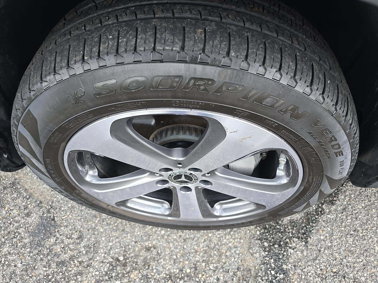 2022 Mercedes-Benz GLC GLC 300 AWD