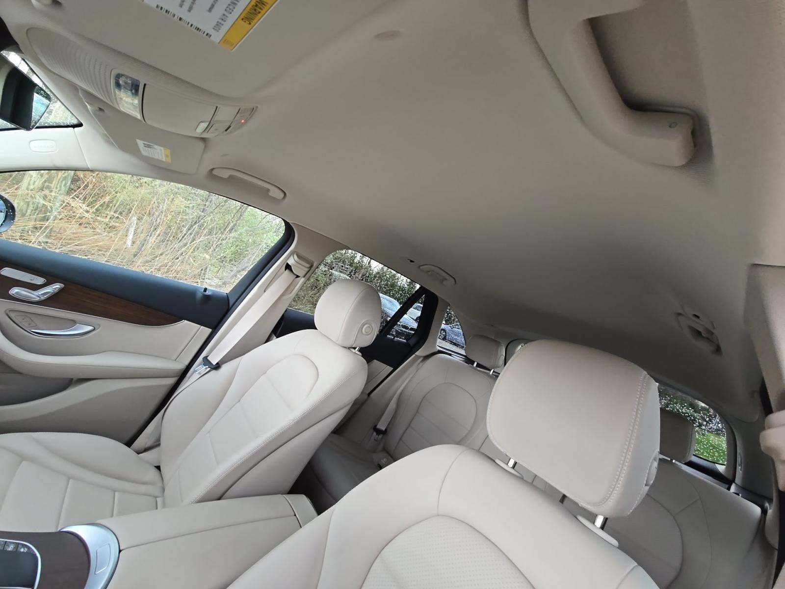 2022 Mercedes-Benz GLC GLC 300 AWD