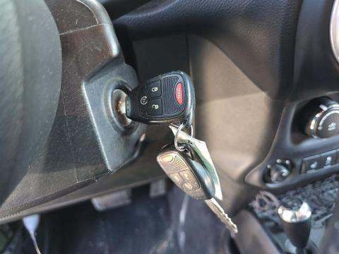 JEEP UNLIMITED SAHARA - 8