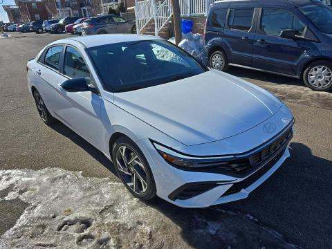 HYUNDAI HYBRID SEL SPORT - 4