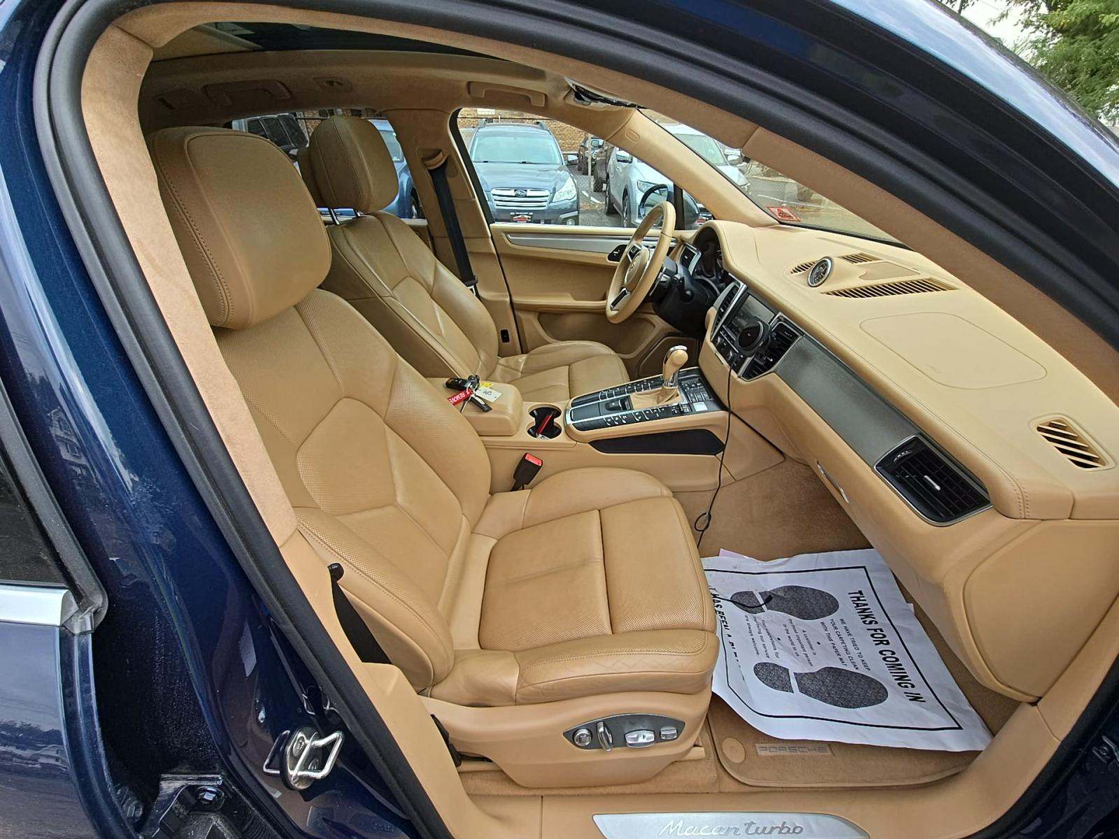 2015 Porsche Macan Turbo AWD