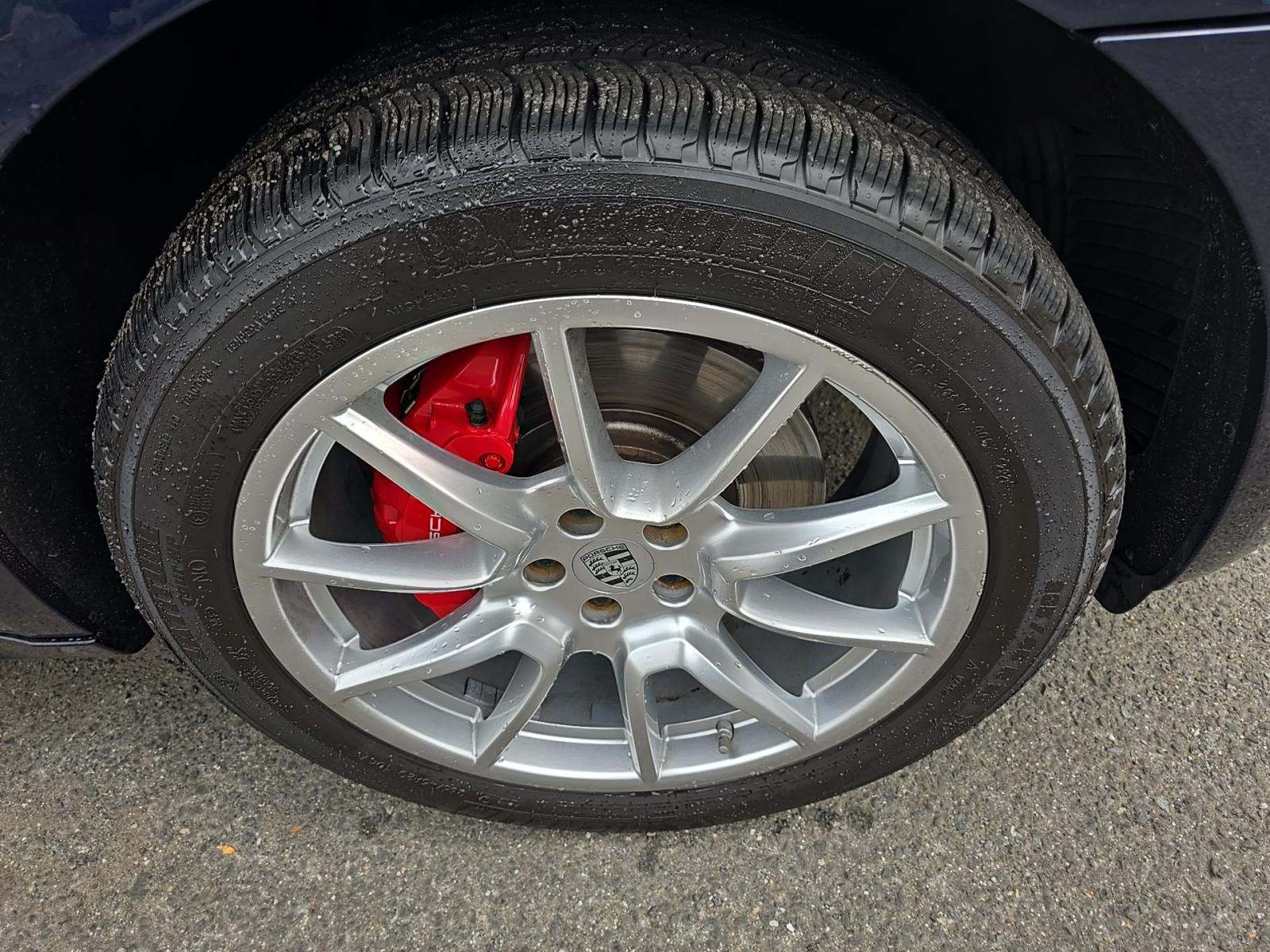 2015 Porsche Macan Turbo AWD